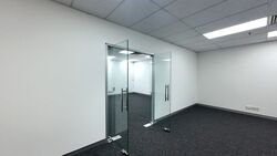 Clementi Loop (D5), Warehouse #593333711